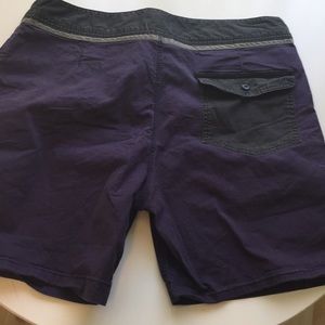 Quiksilver Shorts - Purple shorts Quiksilver Shorts - Purple shorts